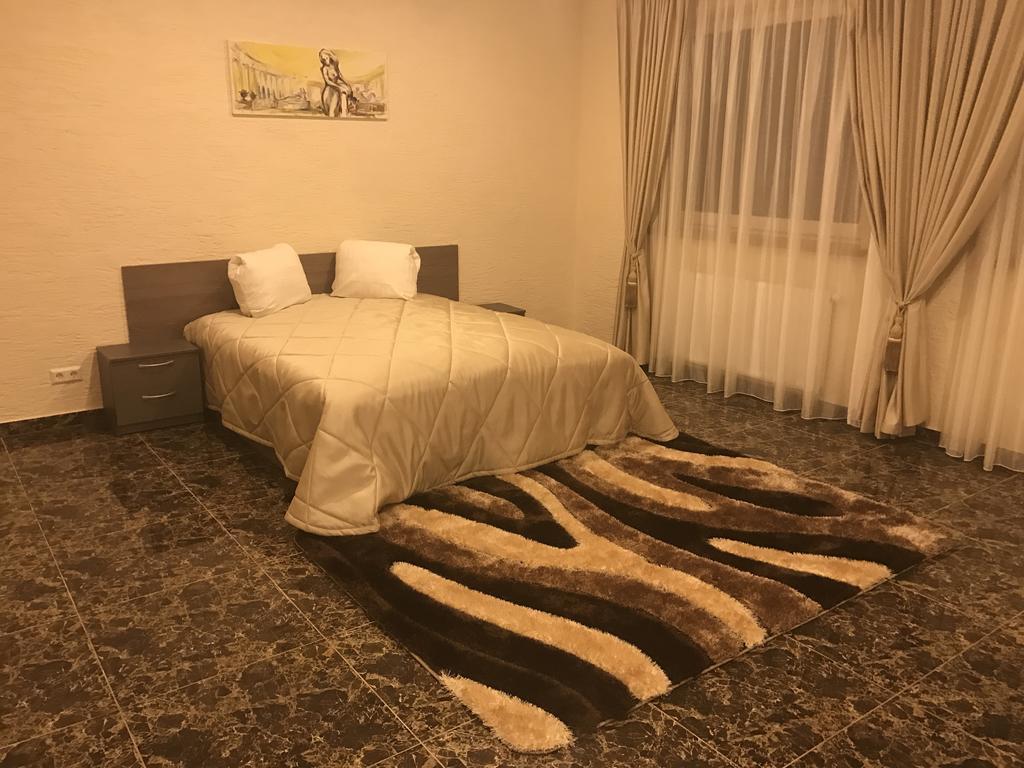 Arka Hotel Mažeikiai Kültér fotó