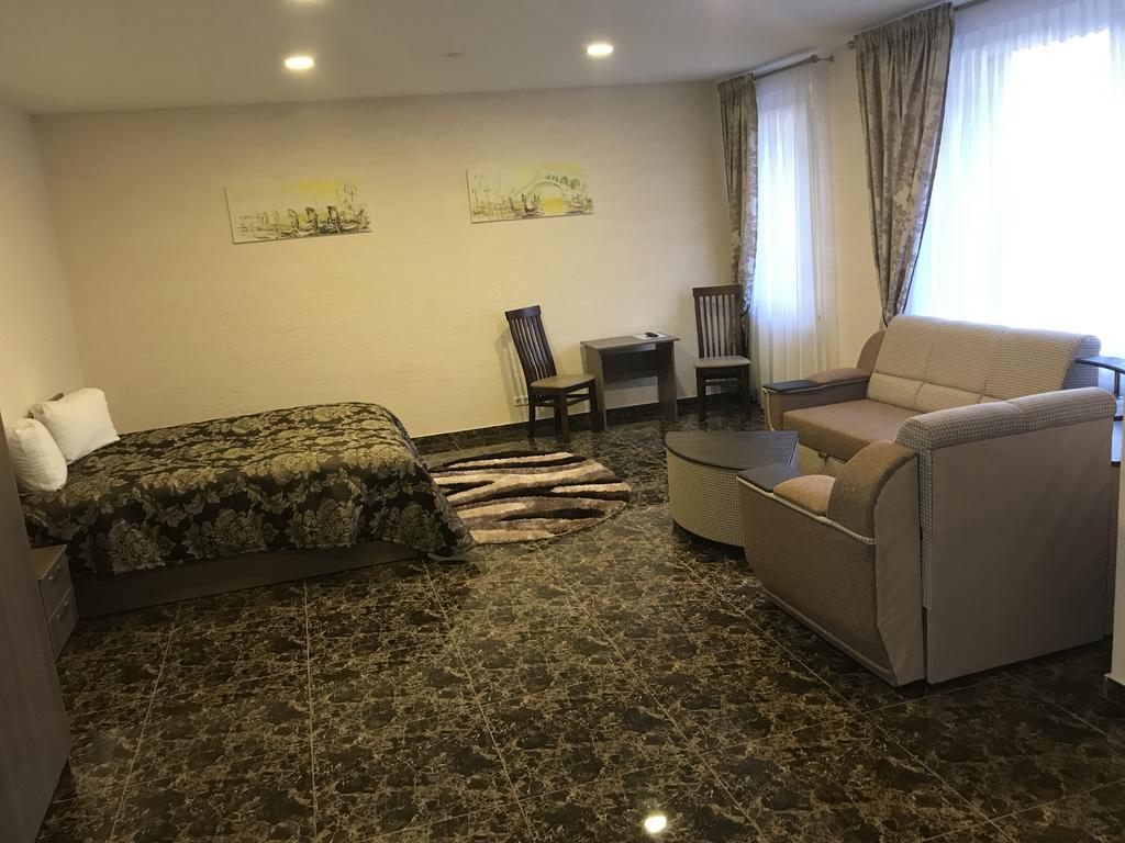 Arka Hotel Mažeikiai Kültér fotó