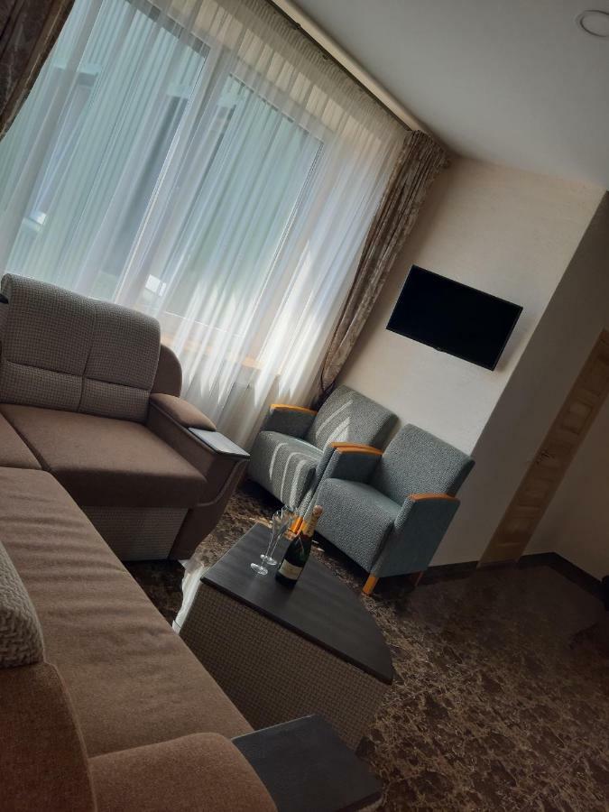 Arka Hotel Mažeikiai Kültér fotó