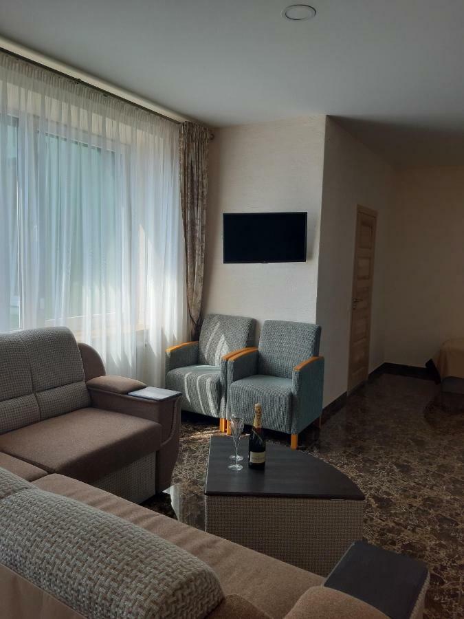 Arka Hotel Mažeikiai Kültér fotó