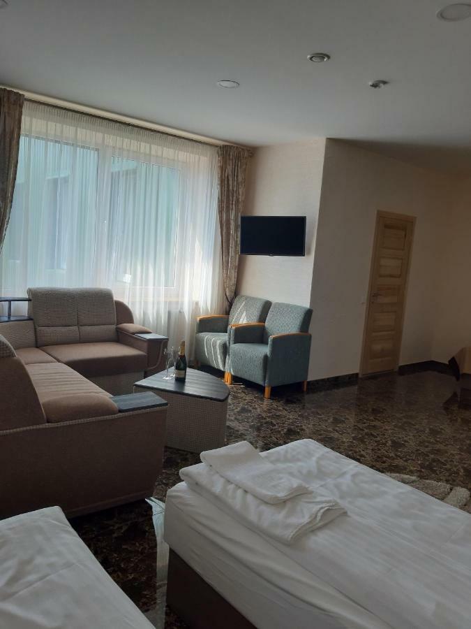 Arka Hotel Mažeikiai Kültér fotó