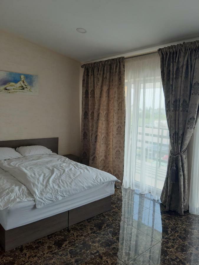 Arka Hotel Mažeikiai Kültér fotó